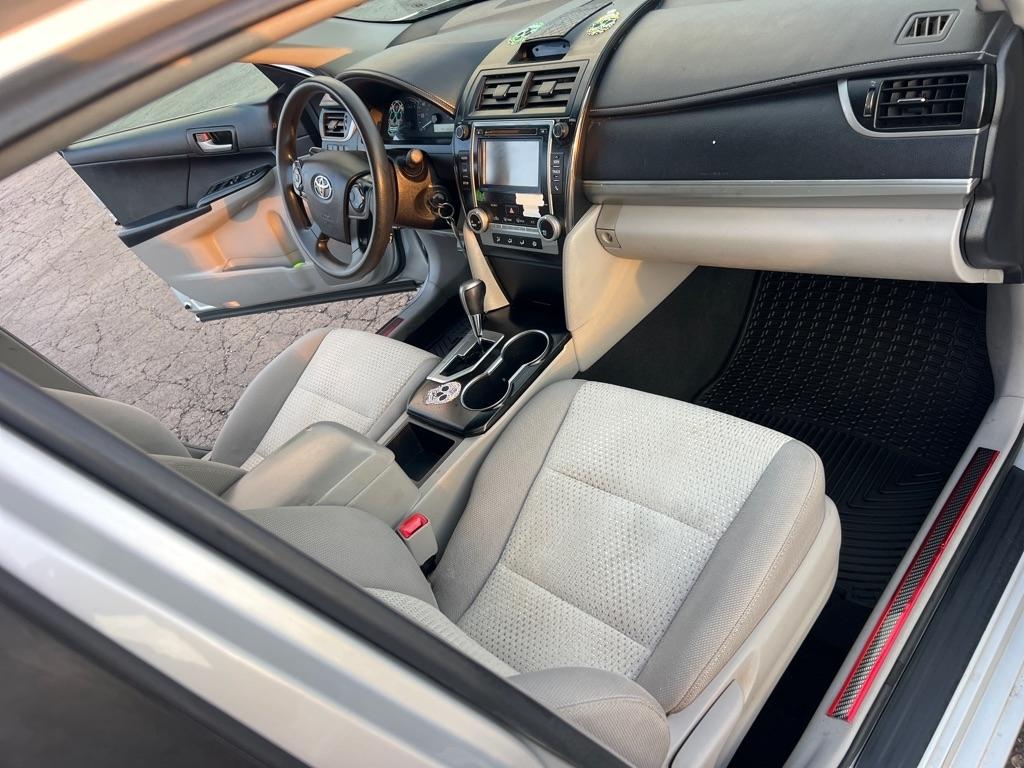 Toyota Camry L 2014