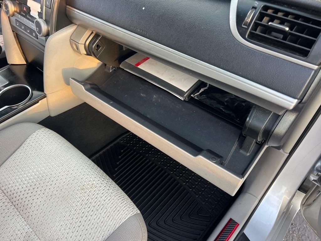 Toyota Camry L 2014