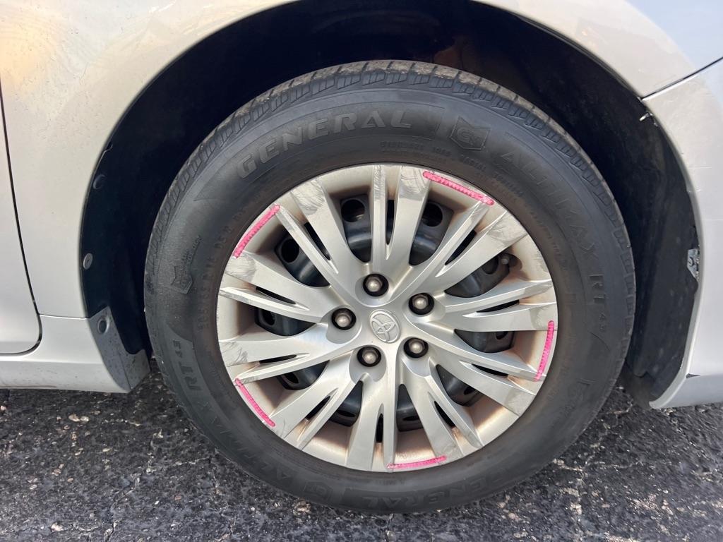 Toyota Camry L 2014