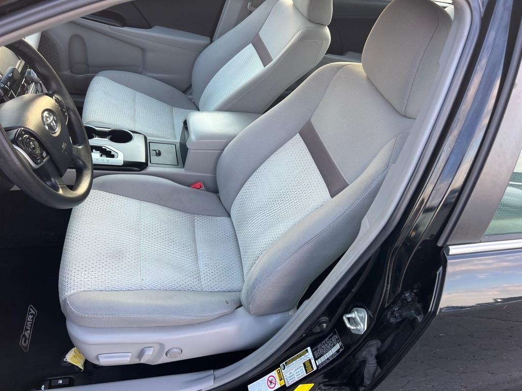 Toyota Camry L 2014