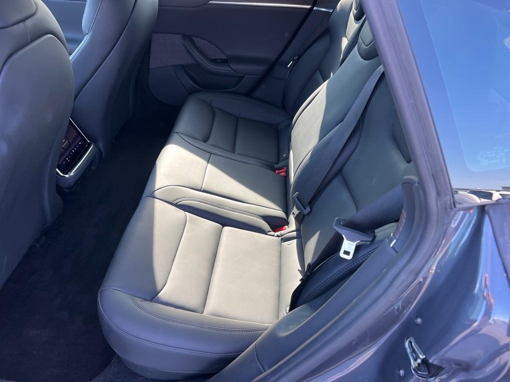 Tesla Model S Long Range 2021
