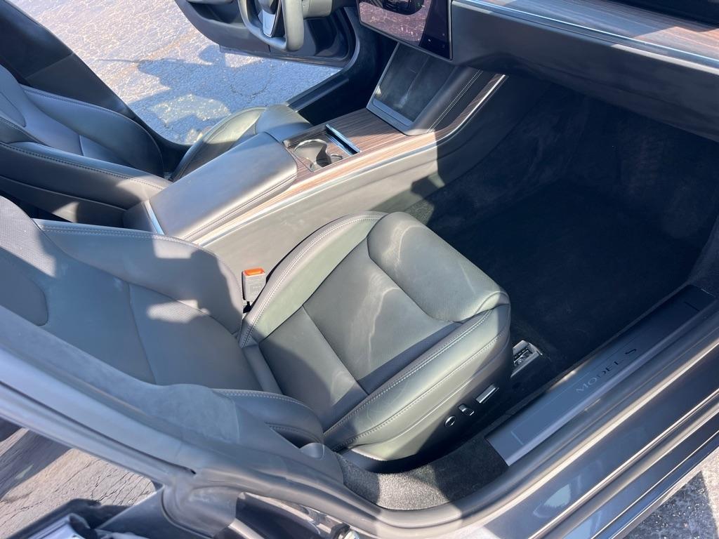 Tesla Model S Long Range 2021