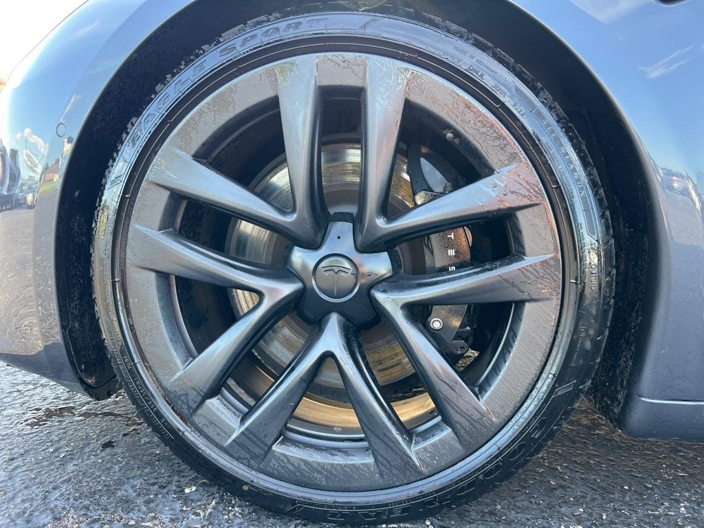 Tesla Model S Long Range 2021