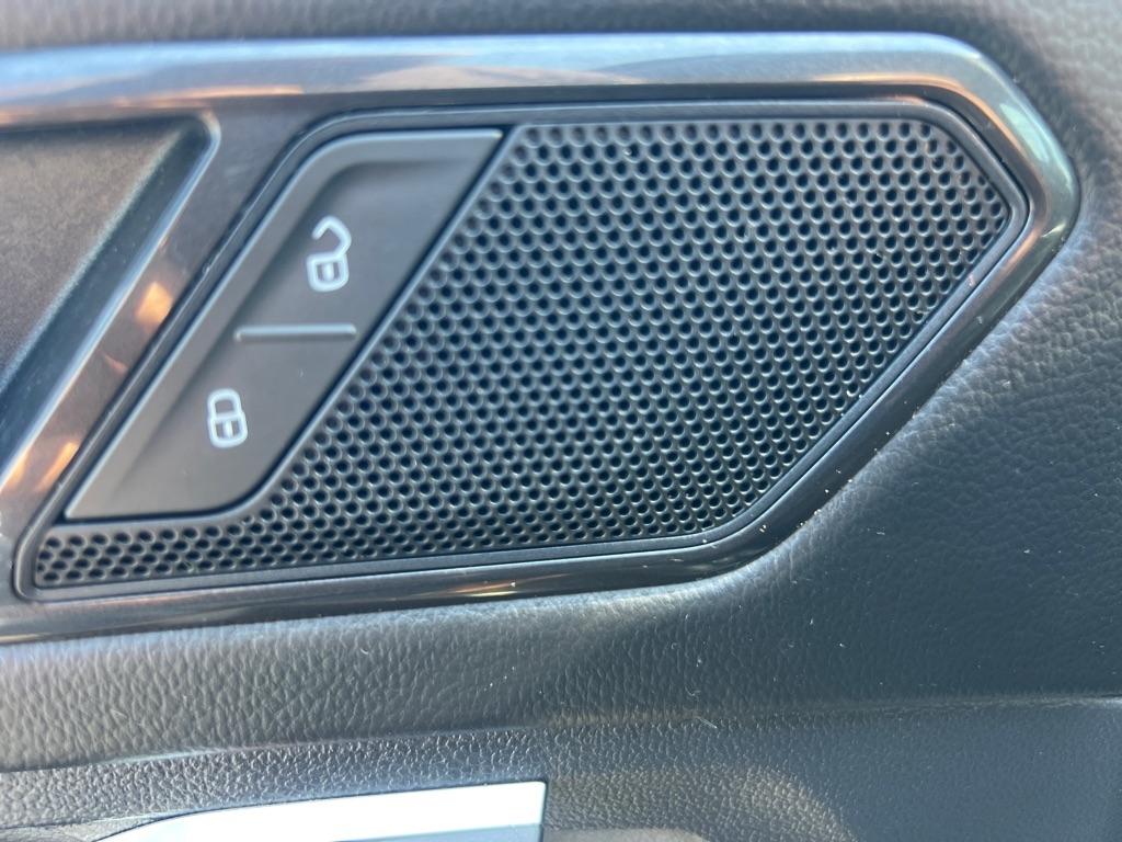 Volkswagen Tiguan SE R-Line Black 4MOTION 2022