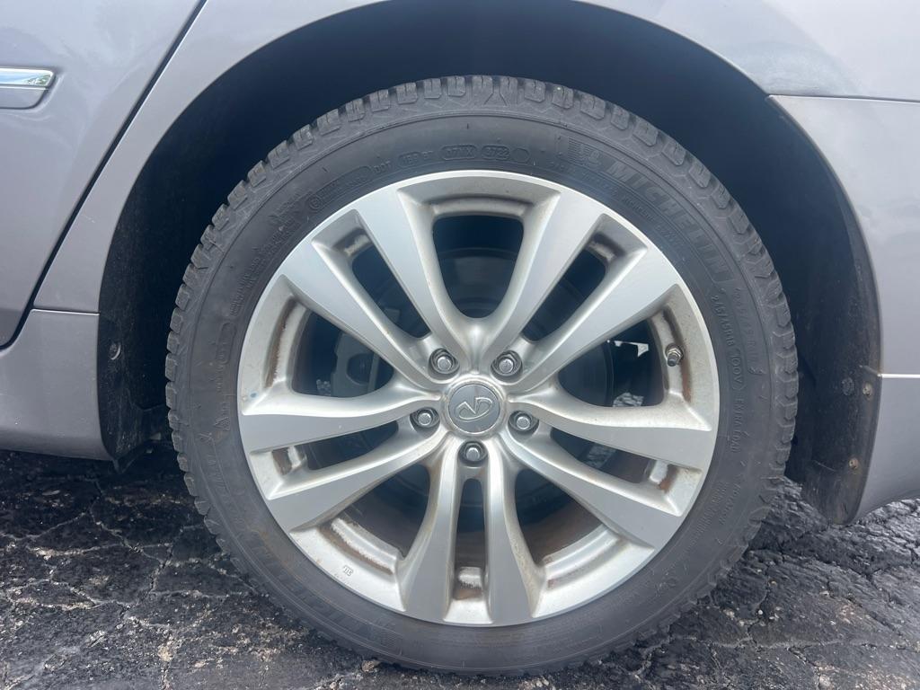 Infiniti M 35 4WD 2008