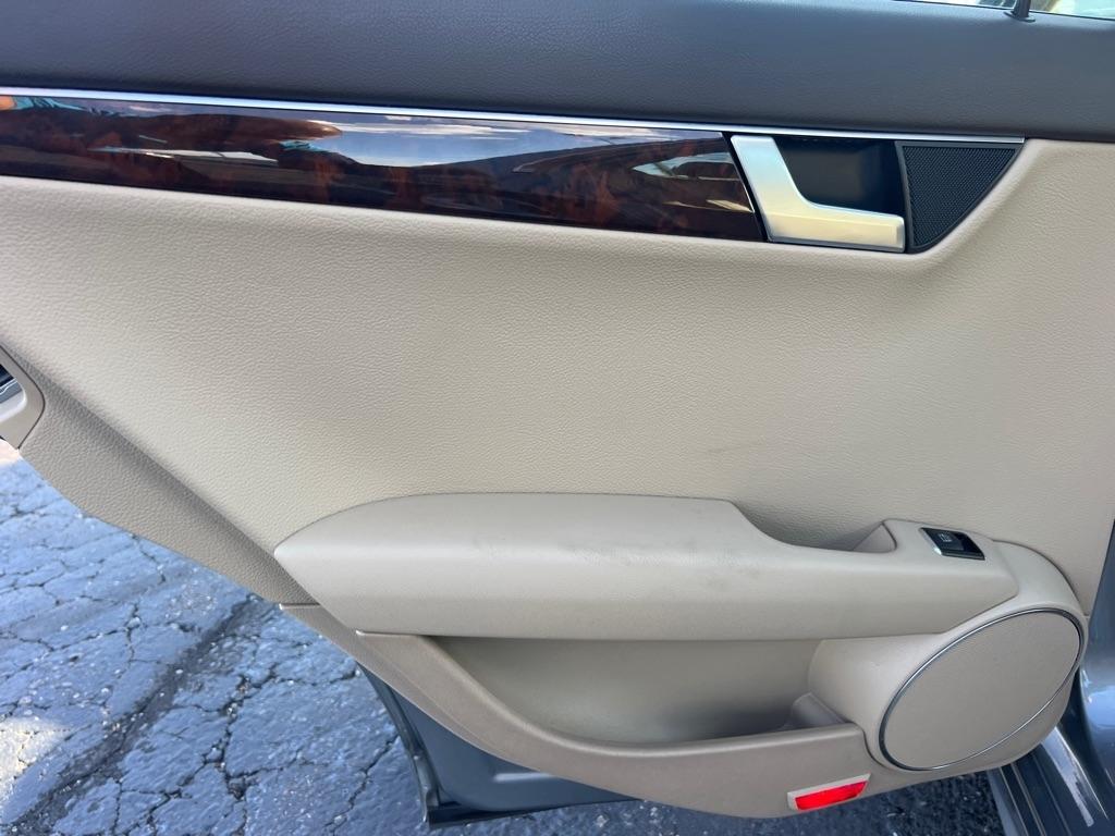 Mercedes-Benz C-Class 4dr Sdn C 300 Sport 4MATIC 2013