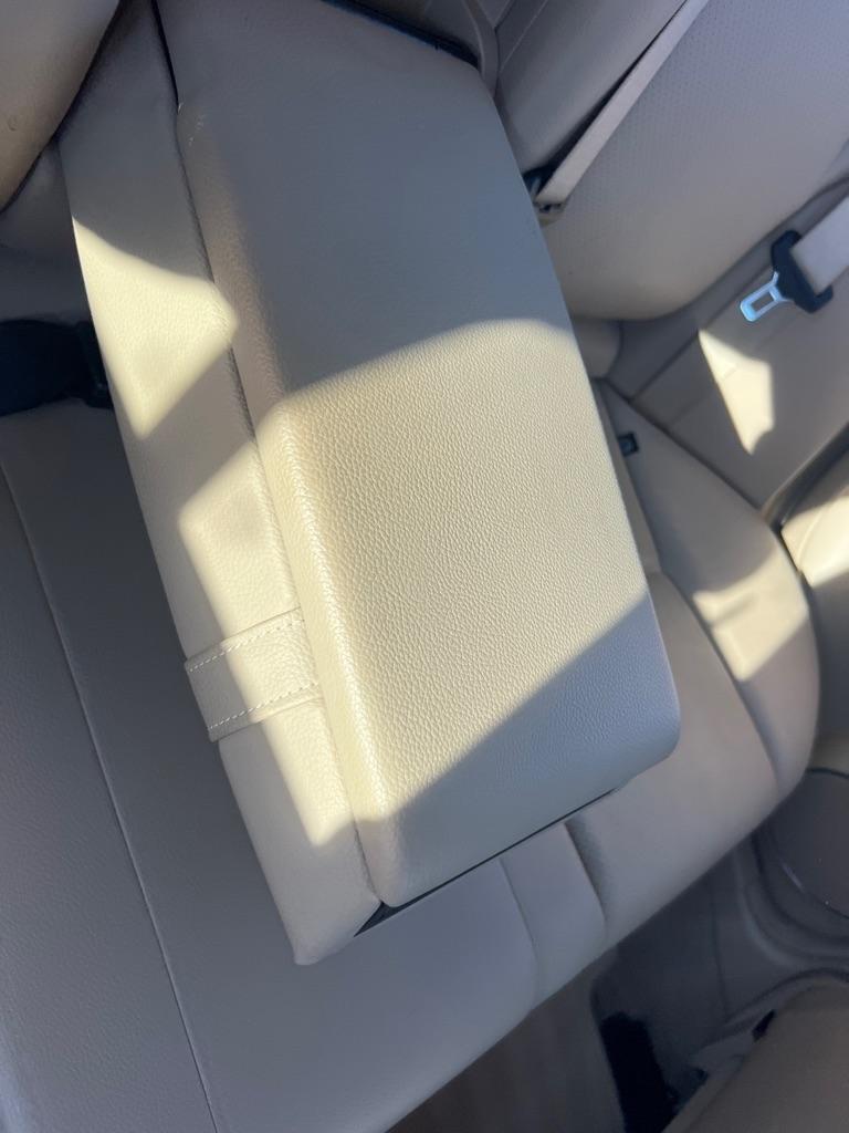 Mercedes-Benz C-Class 4dr Sdn C 300 Sport 4MATIC 2013