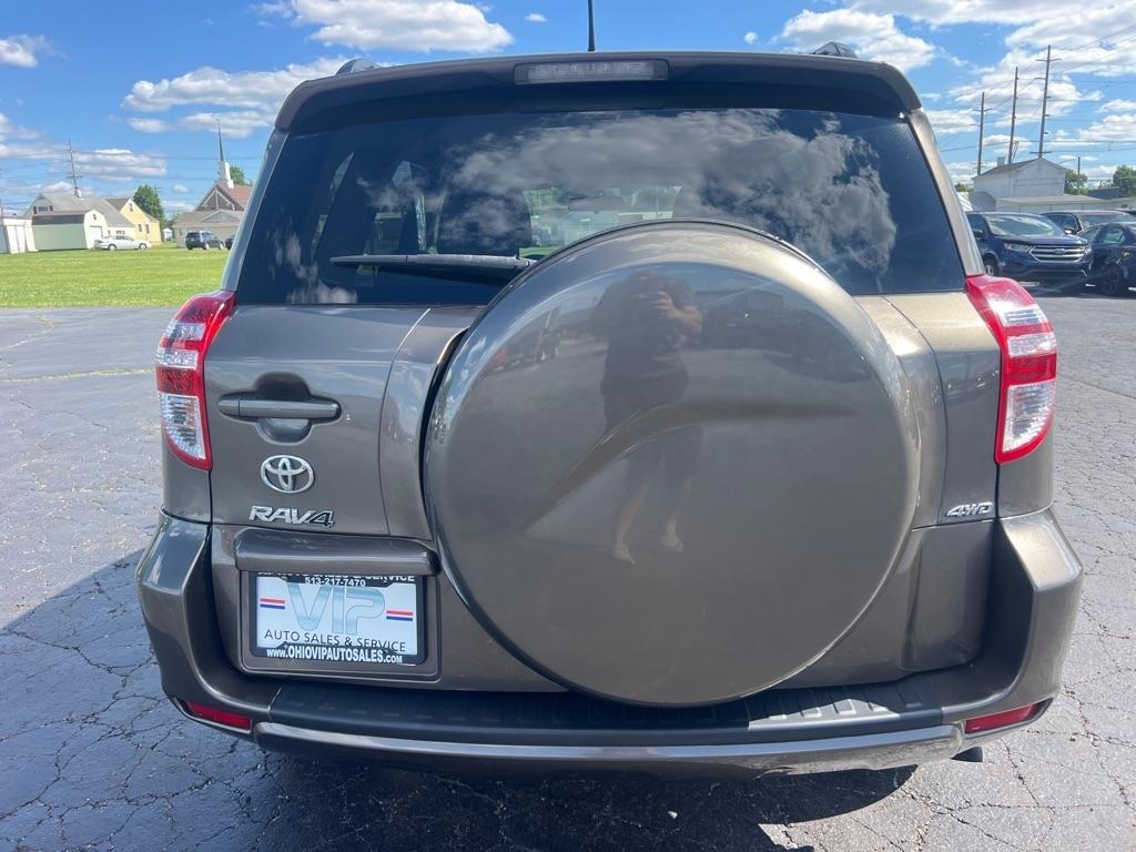 Toyota RAV4 4WD 4dr I4 (Natl) 2012
