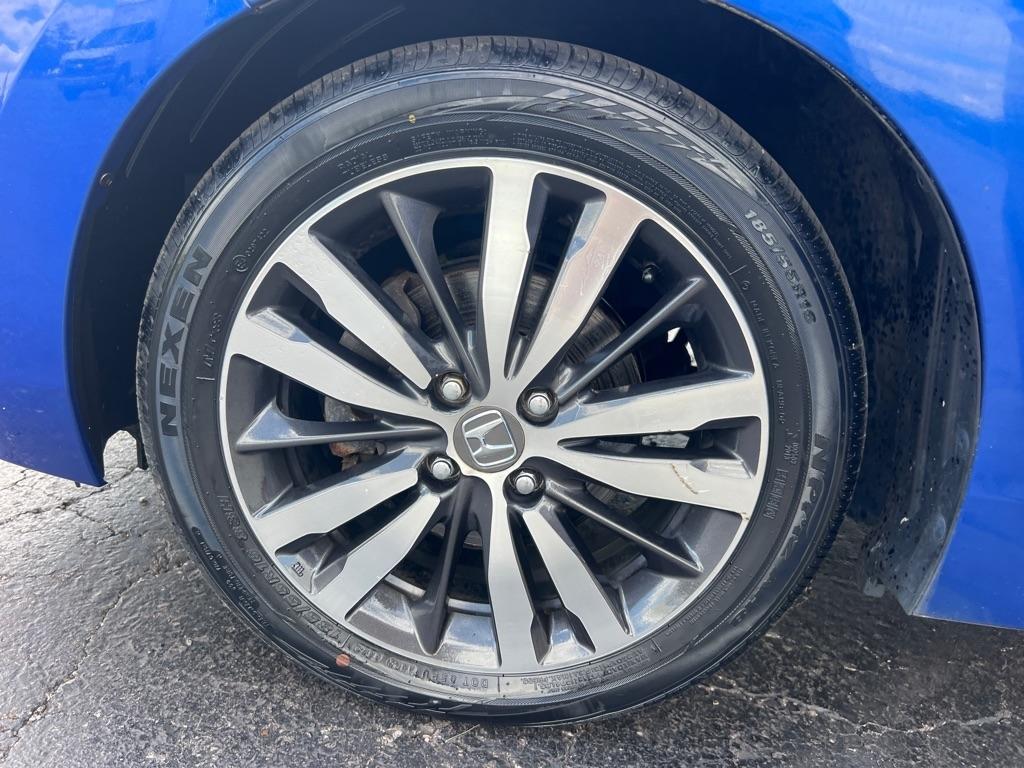 Honda Fit 5dr HB CVT EX-L 2015