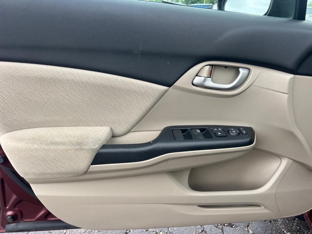 Honda Civic Sdn 4dr Auto LX 2013