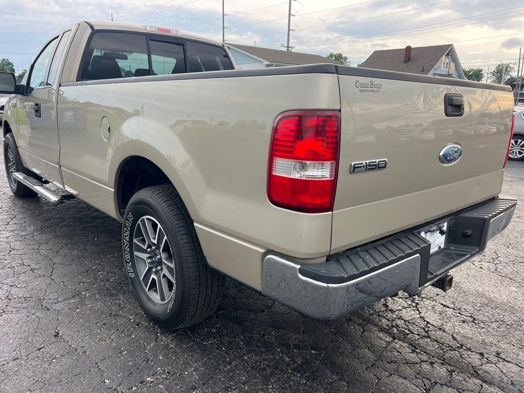 Ford F-150 2WD Reg Cab 126" XLT 2007