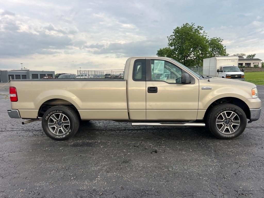 Ford F-150 2WD Reg Cab 126" XLT 2007