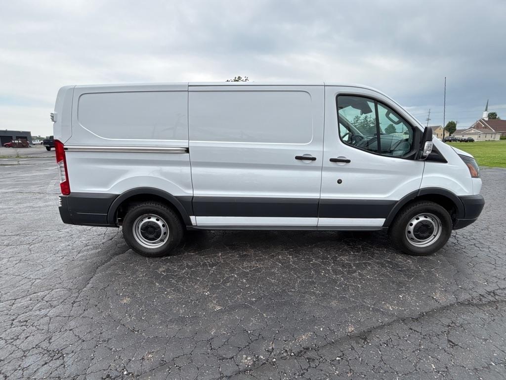 Ford Transit Van T-150 130" Low Rf 8600 GVWR Sliding RH Dr 2018
