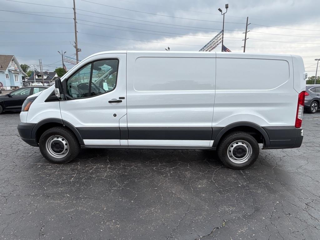 Ford Transit Van T-150 130" Low Rf 8600 GVWR Sliding RH Dr 2018