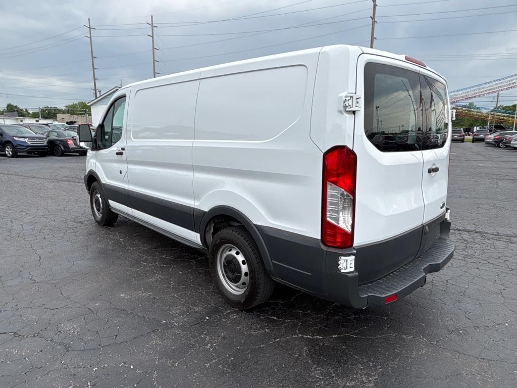 Ford Transit Van T-150 130" Low Rf 8600 GVWR Sliding RH Dr 2018