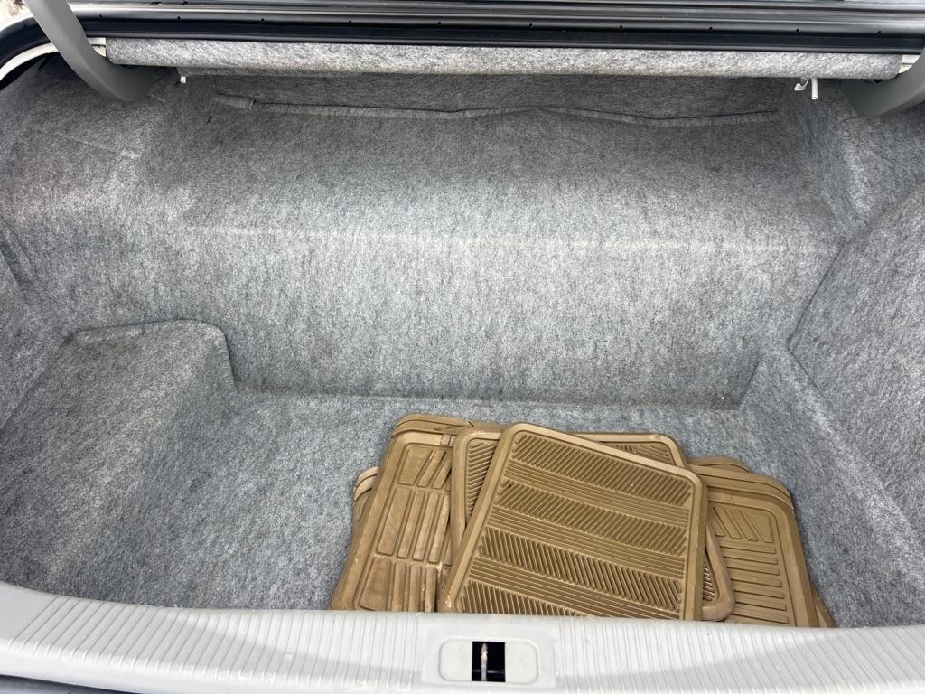 Lincoln Town Car 4dr Sdn Signature 2003