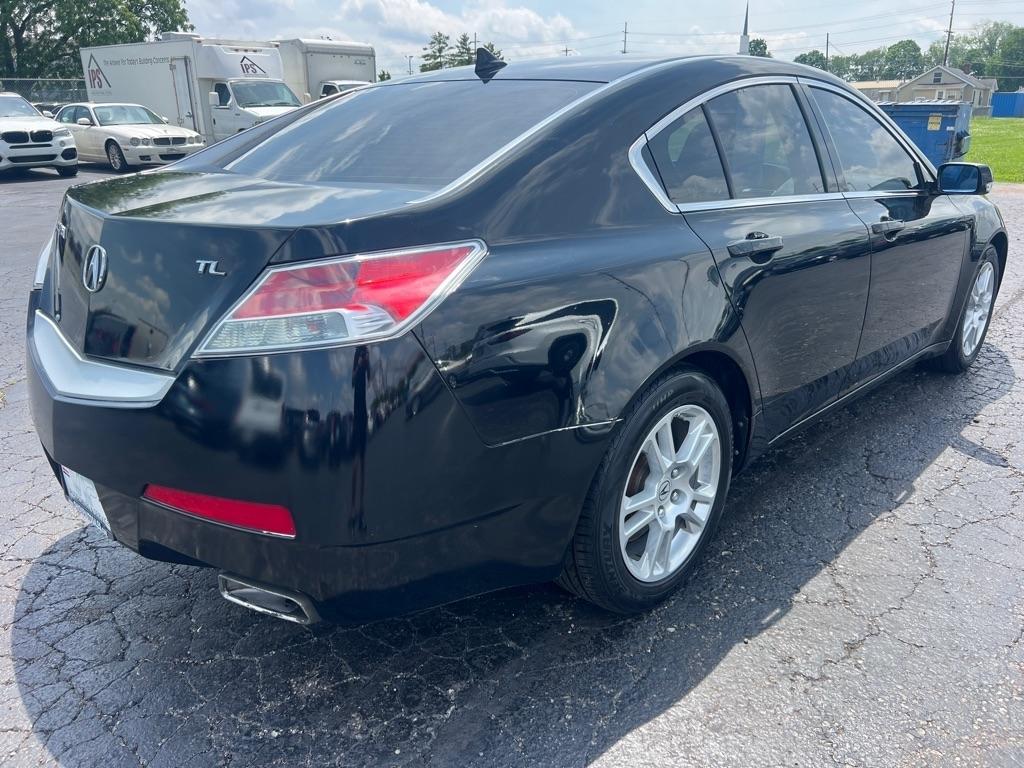 Acura TL 4dr Sdn 2WD 2010