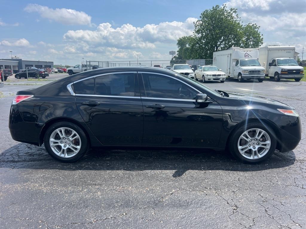 Acura TL 4dr Sdn 2WD 2010