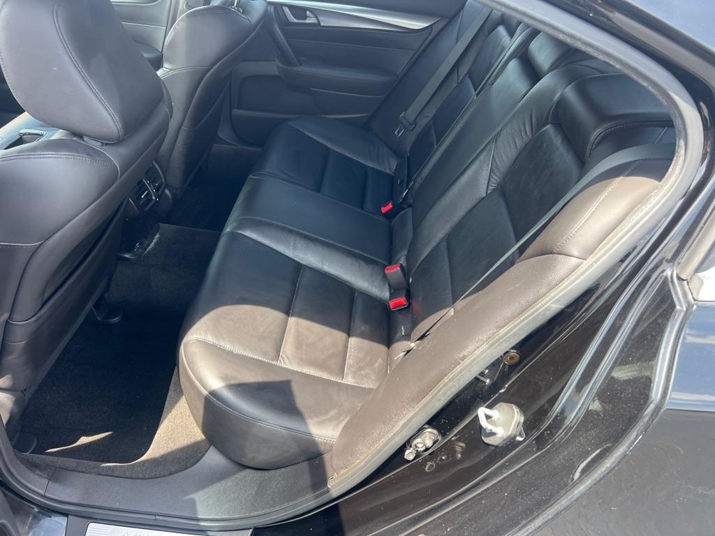 Acura TL 4dr Sdn 2WD 2010