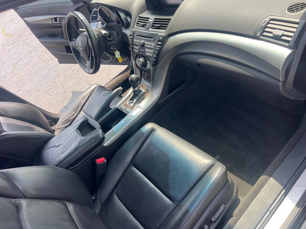 Acura TL 4dr Sdn 2WD 2010