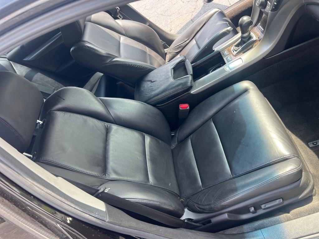Acura TL 4dr Sdn 2WD 2010