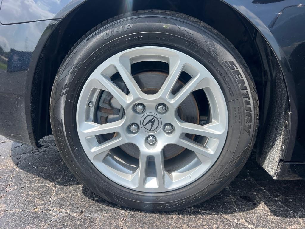 Acura TL 4dr Sdn 2WD 2010