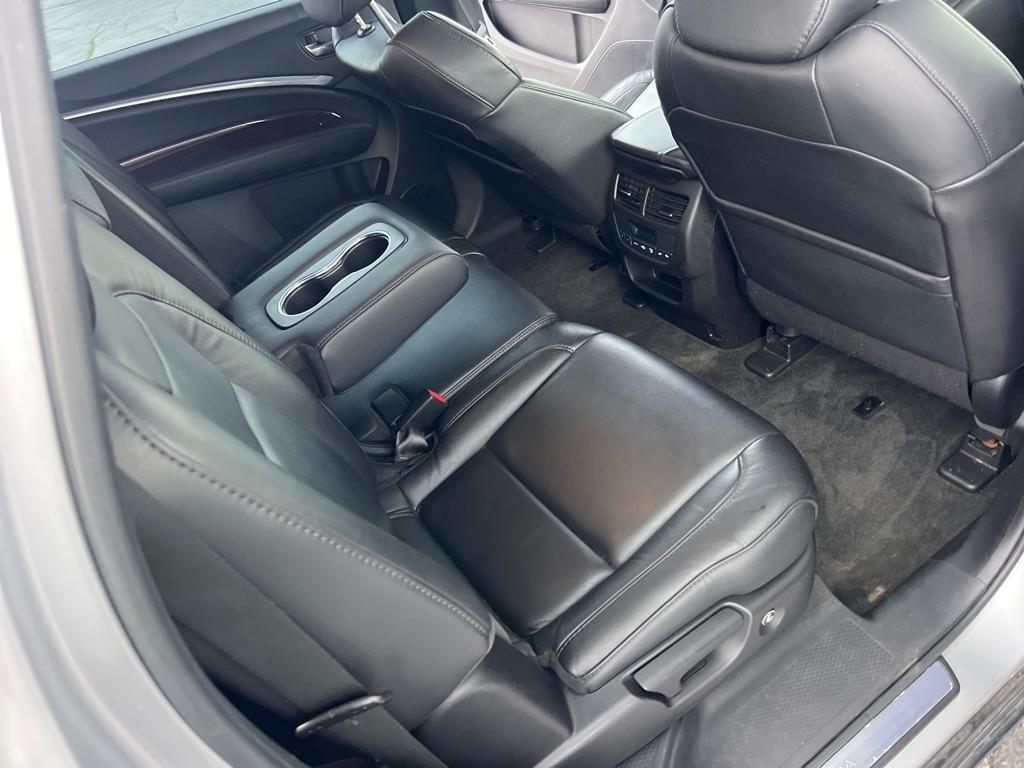 Acura MDX SH-AWD 4dr Tech Pkg 2015