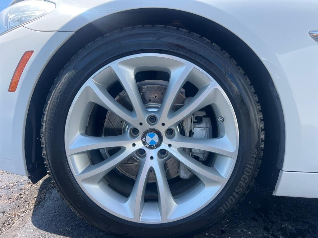 BMW 5 Series 4dr Sdn 535d RWD 2014