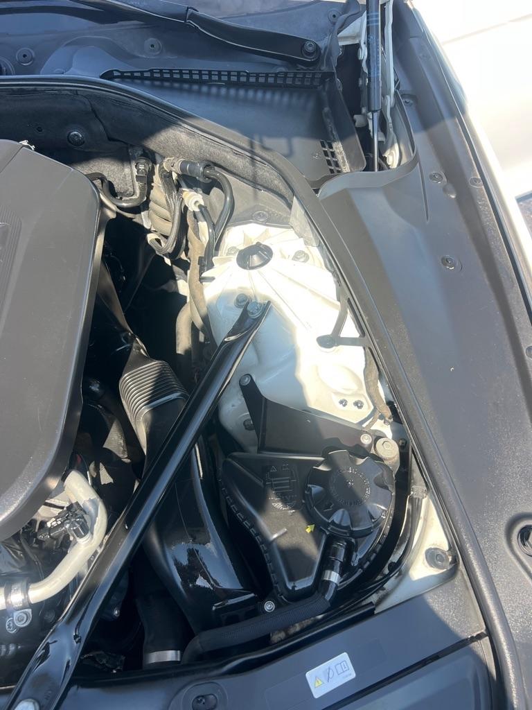 BMW 5 Series 4dr Sdn 535d RWD 2014