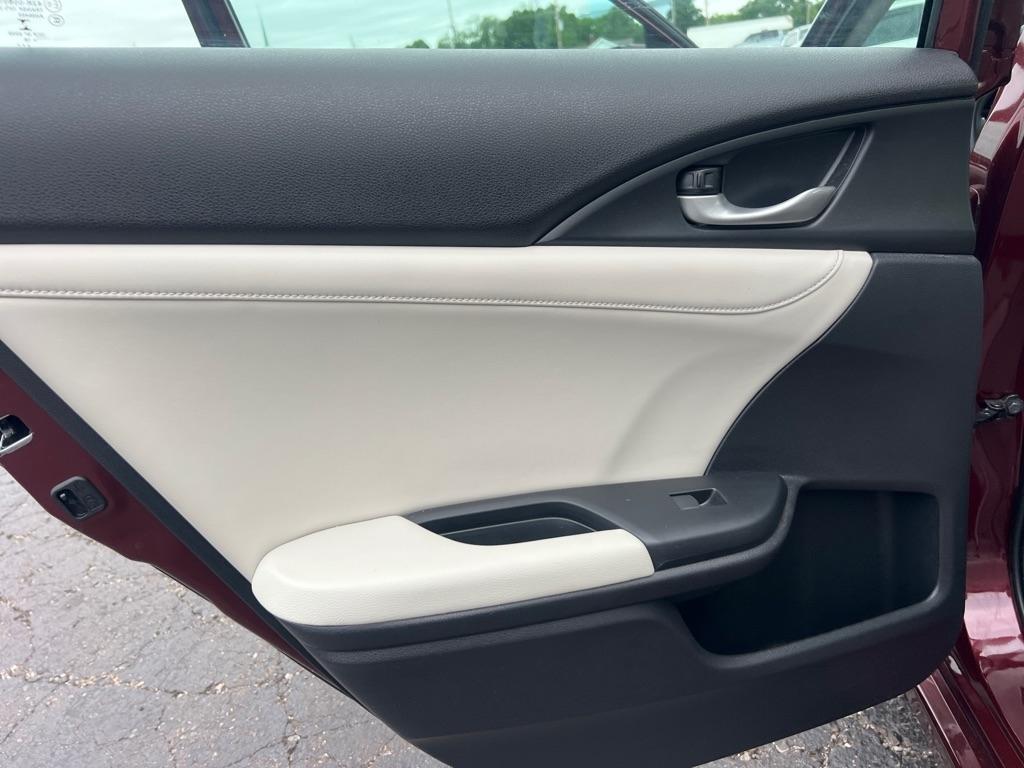 Honda Insight Touring CVT 2019