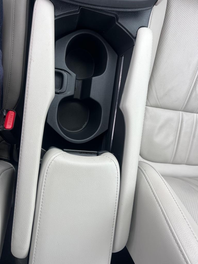 Honda Insight Touring CVT 2019