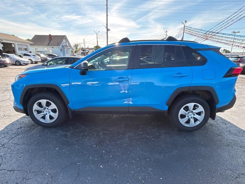 Toyota RAV4 LE AWD (Natl) 2020