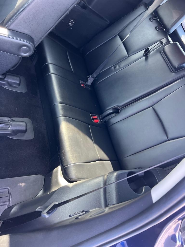 Toyota Highlander Hybrid Platinum AWD (Natl) 2022