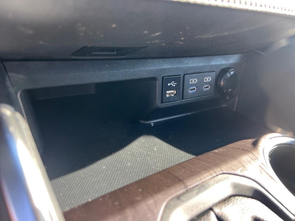 Toyota Highlander Hybrid Platinum AWD (Natl) 2022
