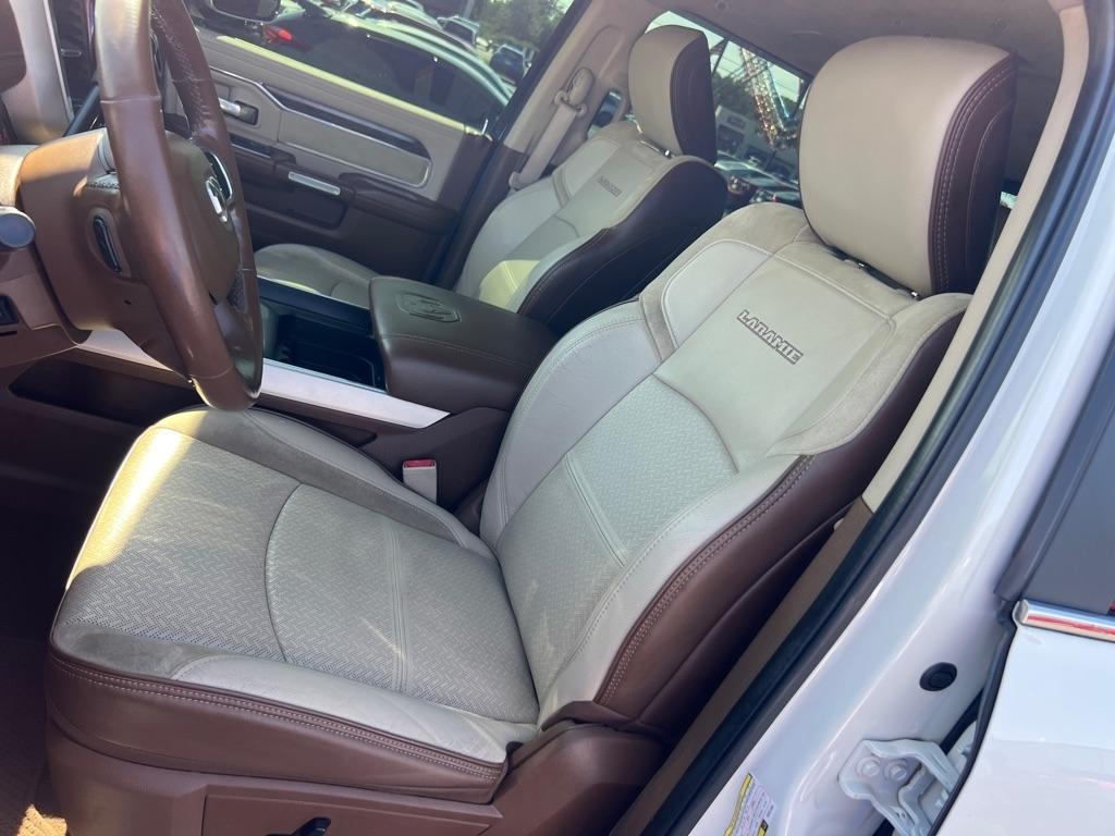 RAM 2500 Laramie 4x4 Crew Cab 6'4" Box 2019