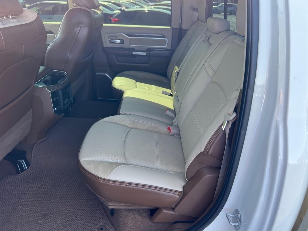 RAM 2500 Laramie 4x4 Crew Cab 6'4" Box 2019