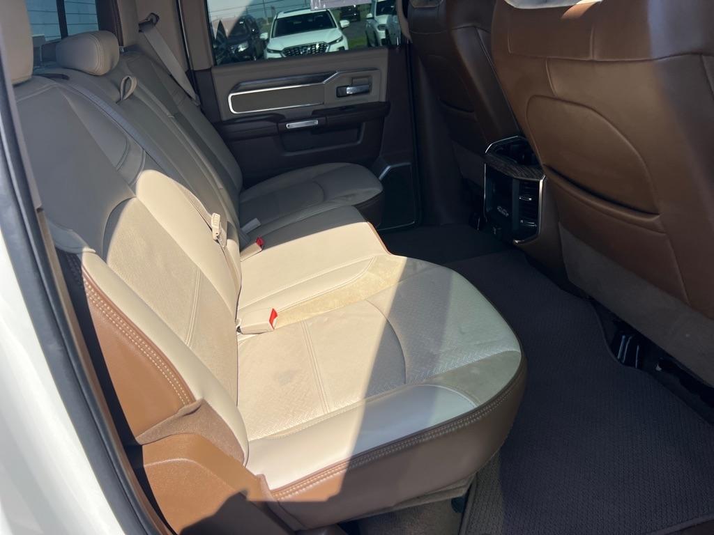 RAM 2500 Laramie 4x4 Crew Cab 6'4" Box 2019