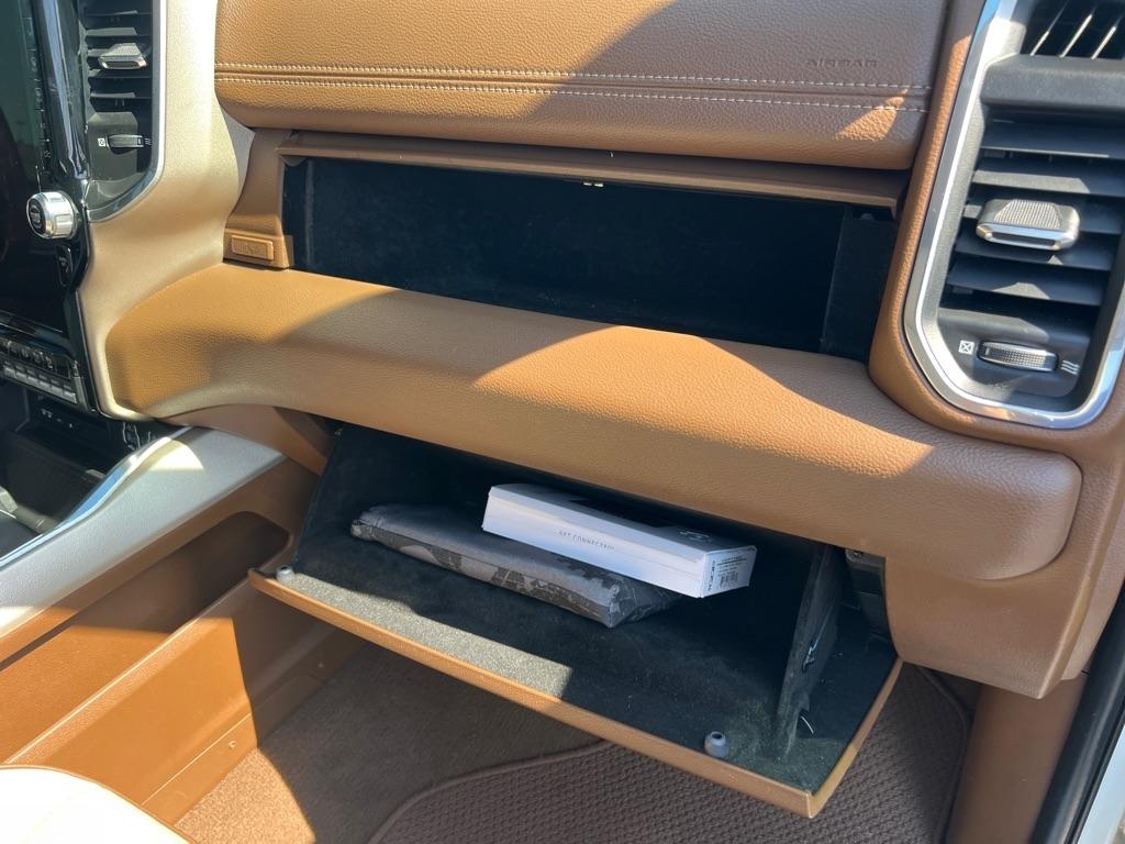 RAM 2500 Laramie 4x4 Crew Cab 6'4" Box 2019