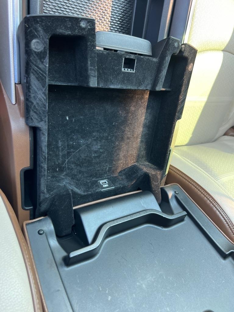 RAM 2500 Laramie 4x4 Crew Cab 6'4" Box 2019