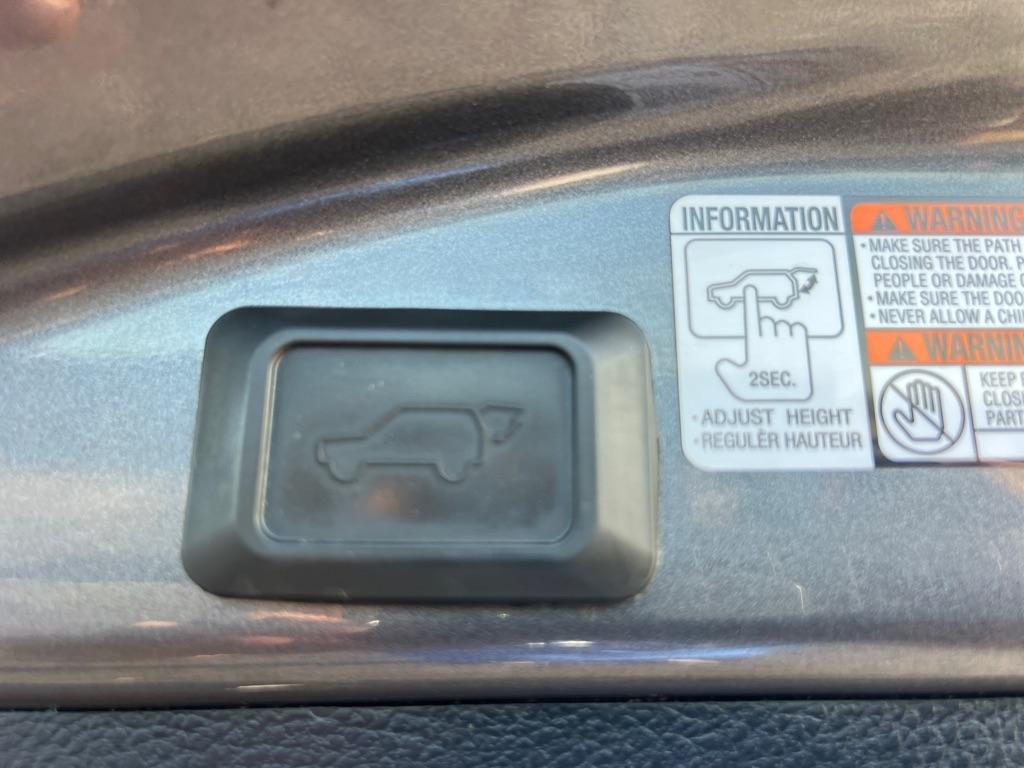 Toyota RAV4 AWD 4dr Limited (Natl) 2015