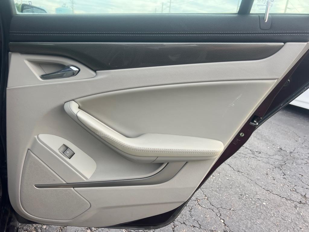 Cadillac CTS 4dr Sdn RWD w/1SA 2009