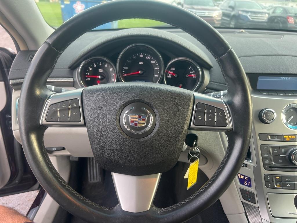 Cadillac CTS 4dr Sdn RWD w/1SA 2009