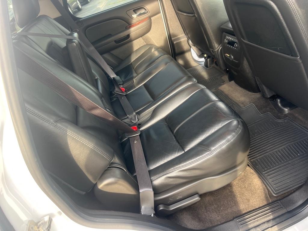 Chevrolet Tahoe 4WD 4dr 1500 LT 2013