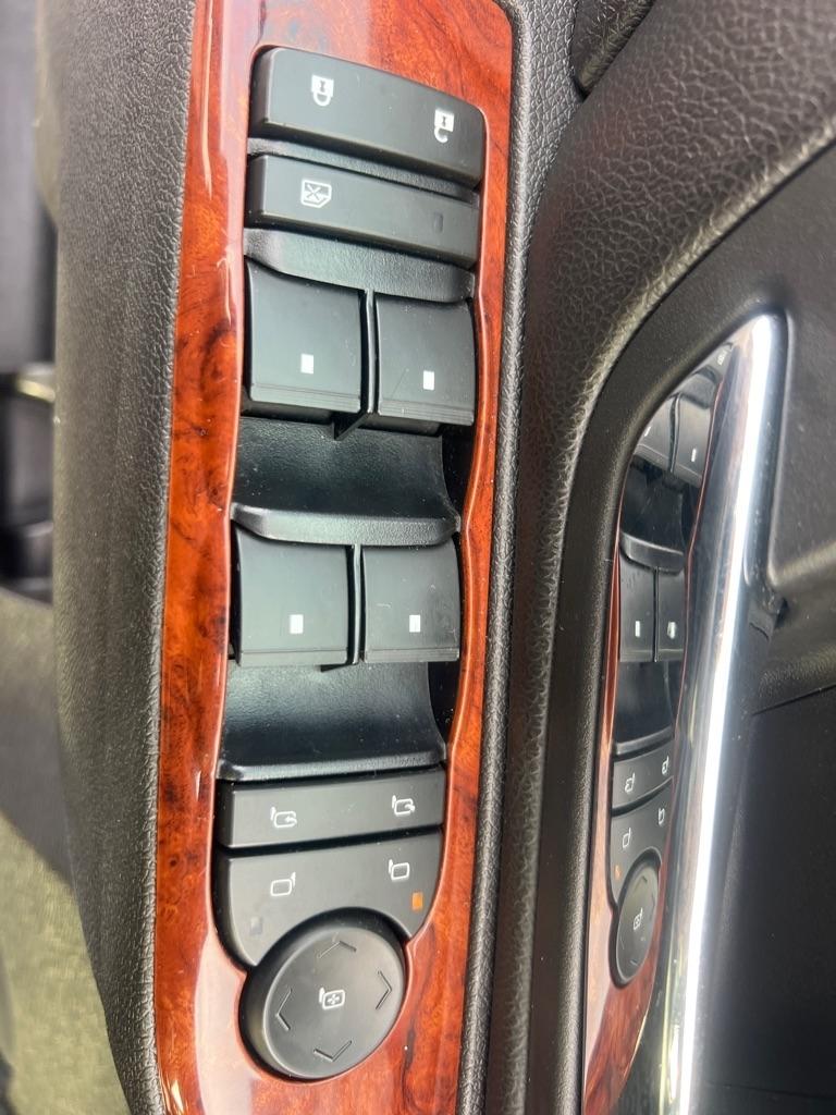 Chevrolet Tahoe 4WD 4dr 1500 LT 2013