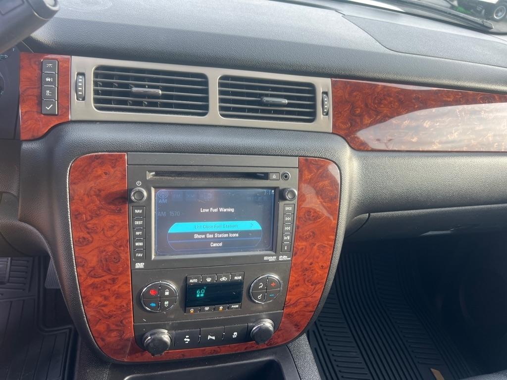Chevrolet Tahoe 4WD 4dr 1500 LT 2013