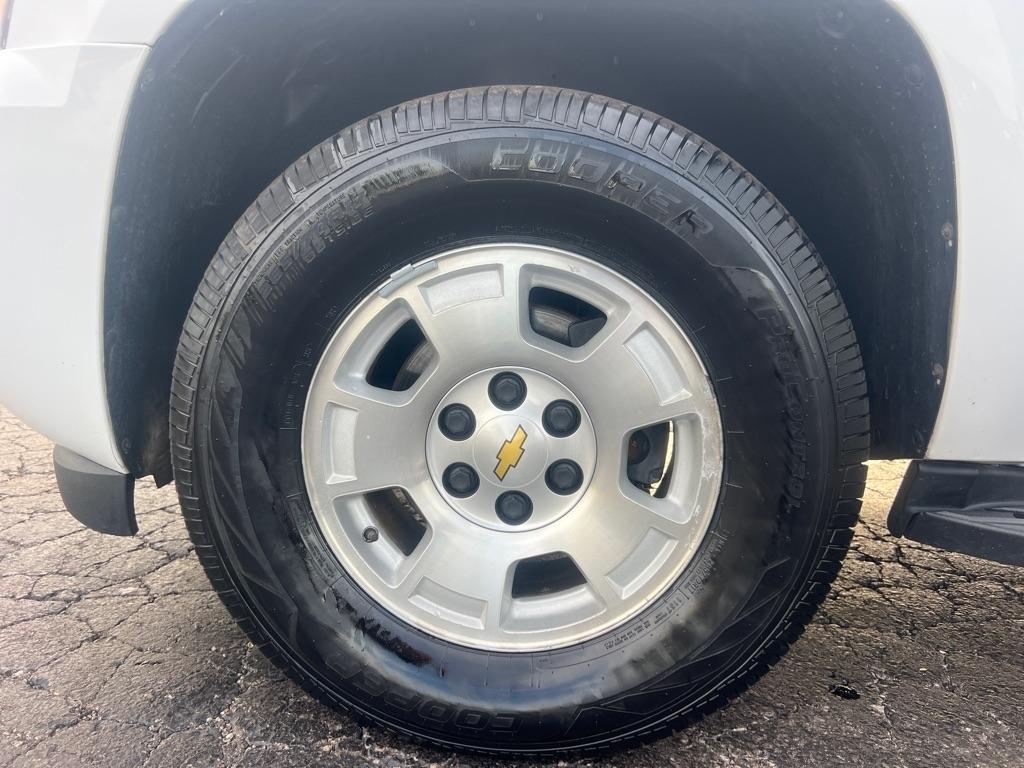 Chevrolet Tahoe 4WD 4dr 1500 LT 2013