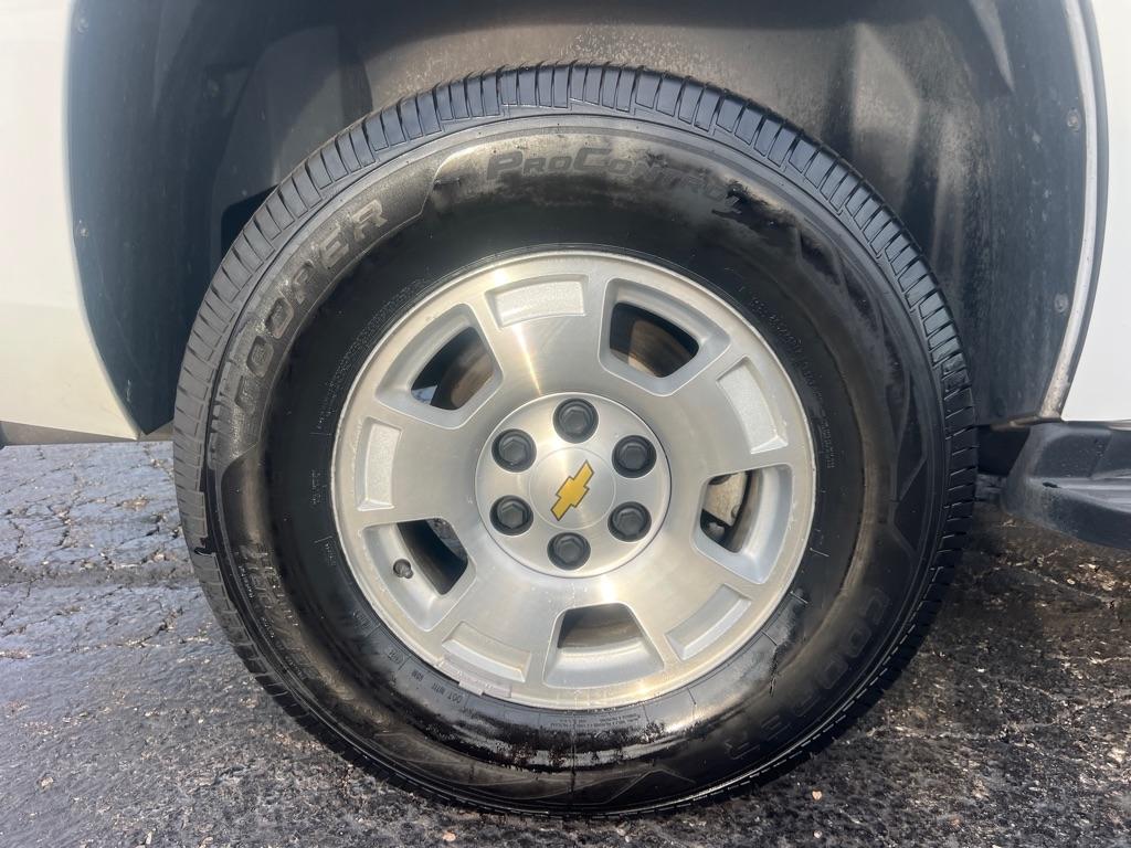 Chevrolet Tahoe 4WD 4dr 1500 LT 2013