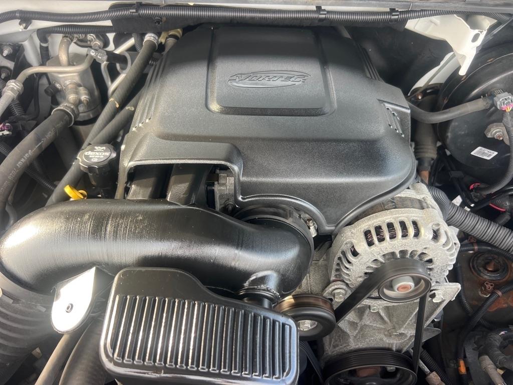 Chevrolet Tahoe 4WD 4dr 1500 LT 2013