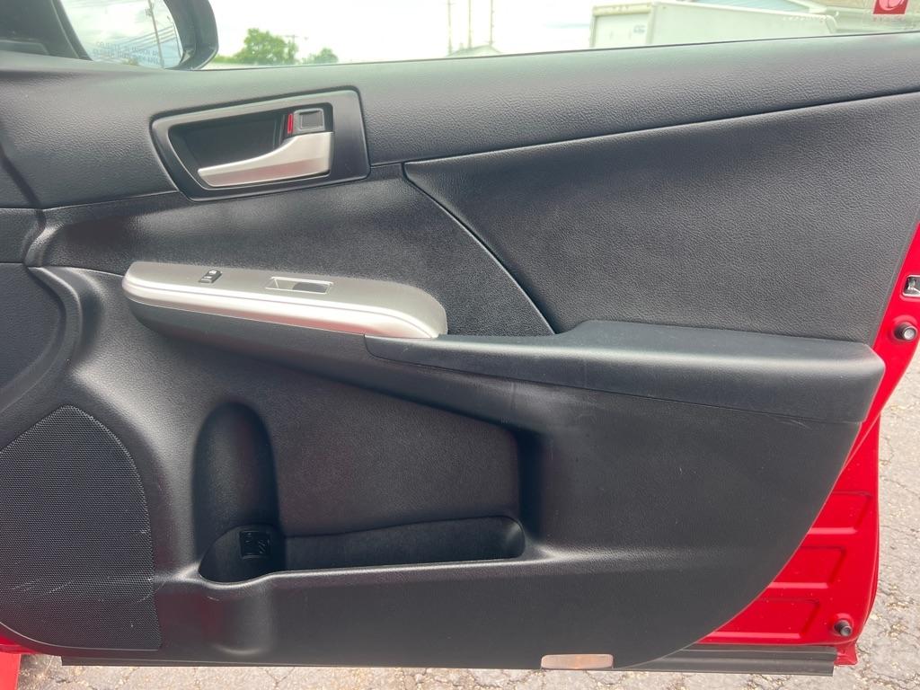 Toyota Camry 2014.5 4dr Sdn I4 Auto SE Sport (Natl) 2014