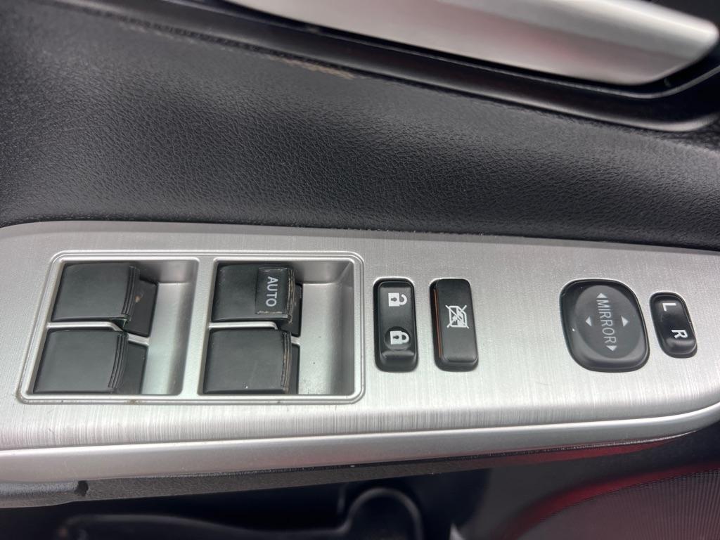 Toyota Camry 2014.5 4dr Sdn I4 Auto SE Sport (Natl) 2014